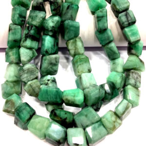 Top Quality~Natural Emerald Faceted Nuggets Beads Rare Emerald Nuggets Beads Real Emerald Gemstone Beads Wholesale Emerald Strand Beads.