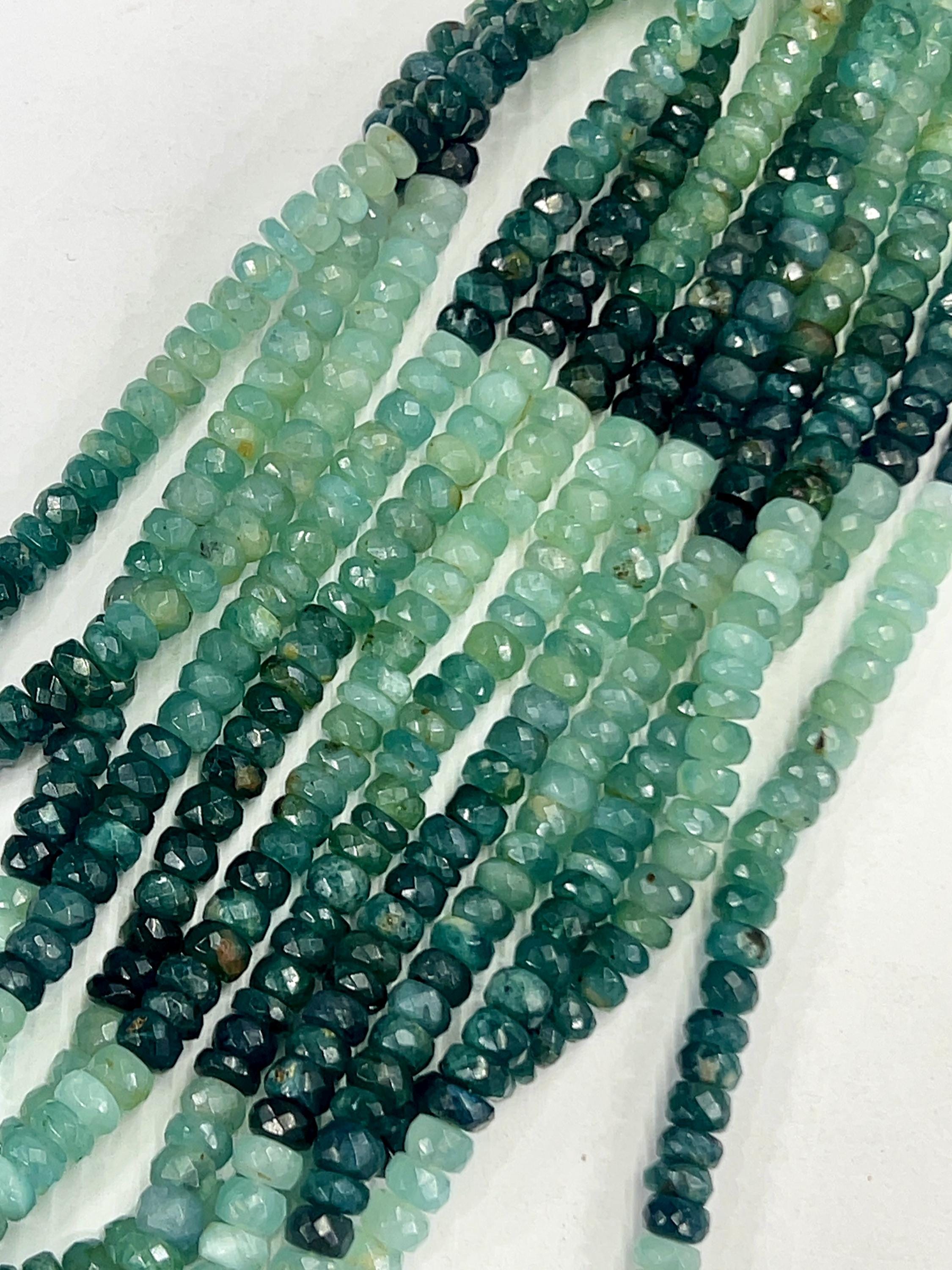 Aaa+ Green Shaded Emerald Beads: Faceted Rondelle, 8 Inch Strand