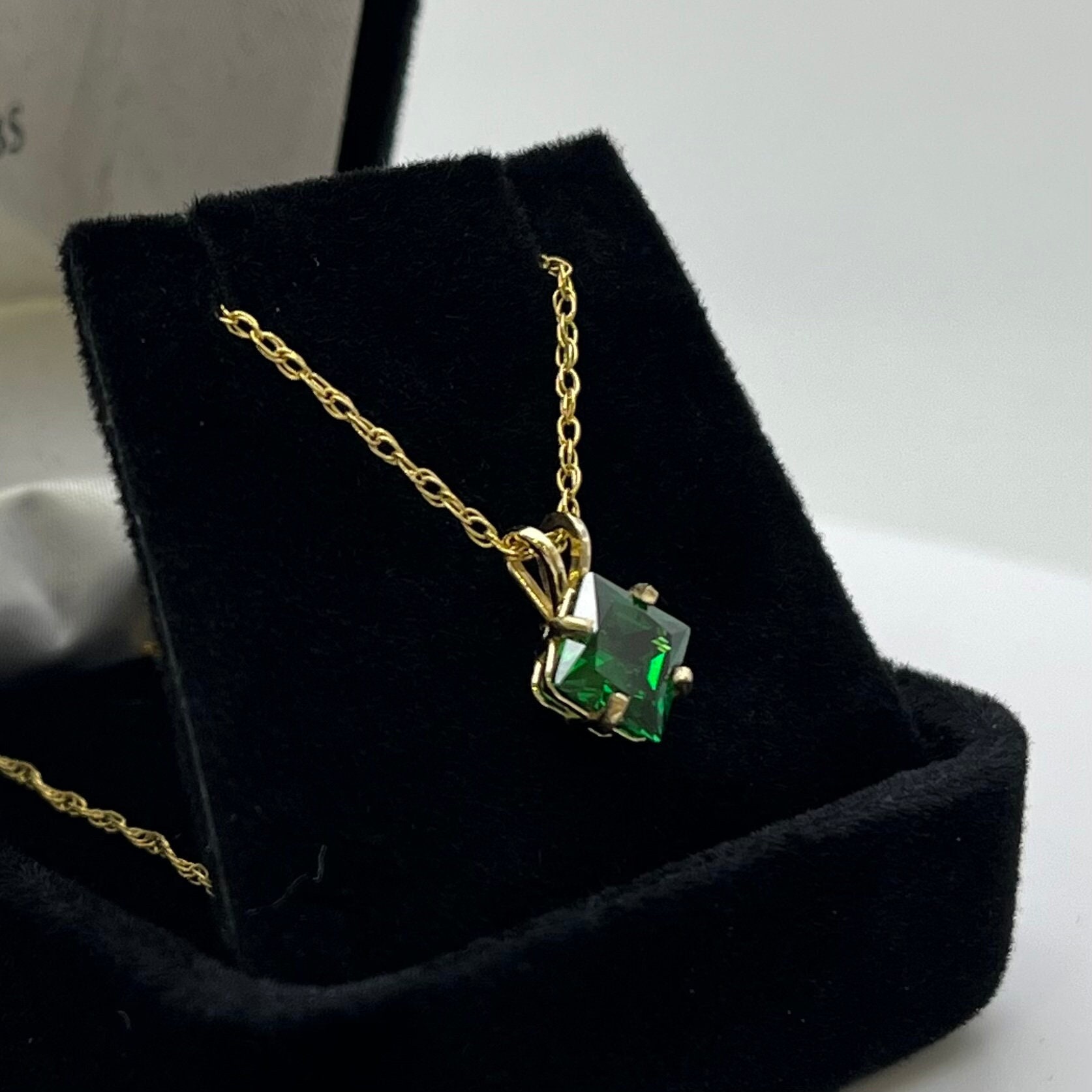 14k Gold 1ct Princess Cut Emerald Necklace Trending Jewelry Gift    May Birthstone S Day