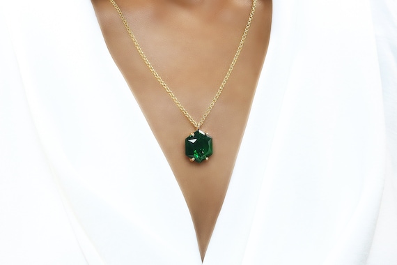 18k Gold Vermeil Emerald Necklace · May Birthstone Jewelry · Hexagon Necklace · Prong Geometric Pendant Necklace 18k Gold Vermeil Emerald Necklace · May Birthstone Jewelry · Hexagon Necklace · Prong Geometric Pendant Necklace