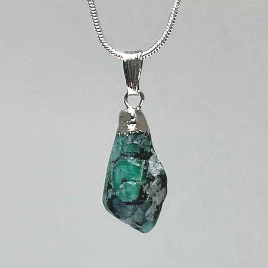 Emerald Crystal Pendant Necklace: Silver Accent, 18" Chain