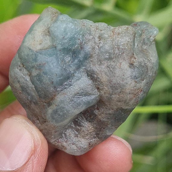 Aaa+ Quality Raw Emerald Stone: Green Crystal Healing (200 Carat)
