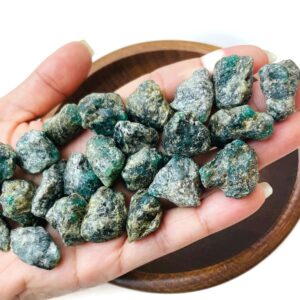 Raw Colombian Emerald Stone: Small Dark Green Crystal SMALL (15-22mm) Raw Colombian Emerald Stone: Small Dark Green Crystal SMALL (15-22mm)