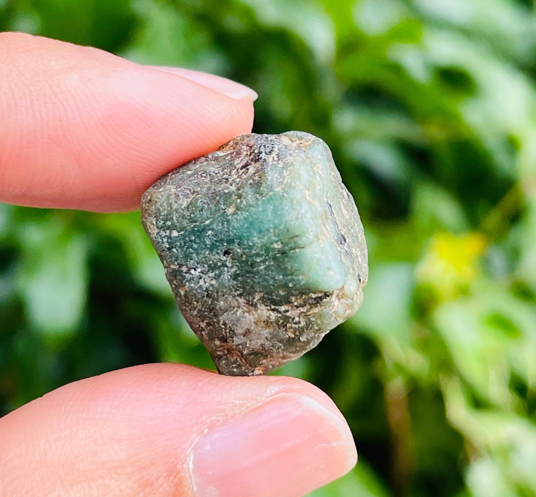 Raw Emerald Crystal (7.3g) Rough Emerald Colombian Natural Green Raw Crystal Rough Mineral Specimen Stone - Rare Emerald Stone Raw Emerald Crystal (7.3g) Rough Emerald Colombian Natural Green Raw Crystal Rough Mineral Specimen Stone - Rare Emerald Stone