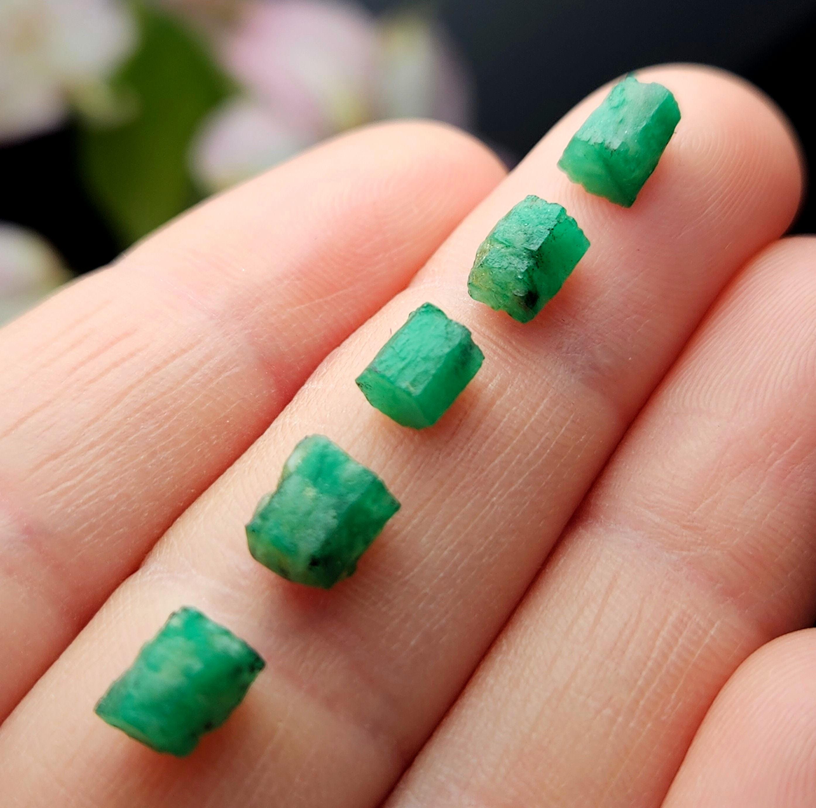 Raw Emerald Crystal: Natural Emerald Specimen