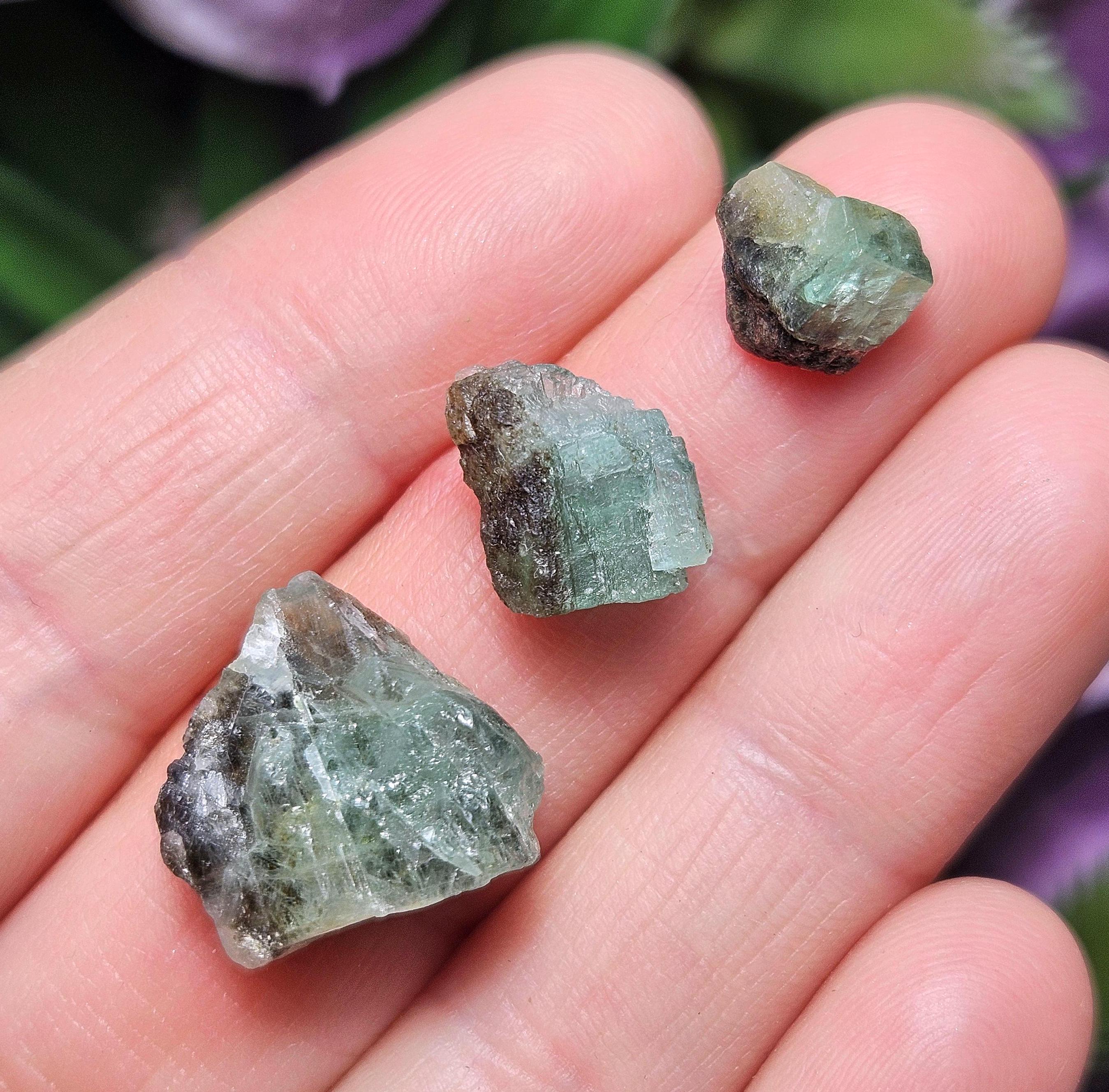 Himalayan Emerald Crystal - Raw Emerald - Green Emerald - Natural Emerald - Emerald Crystal Specimen - Raw Emerald Stone - Emerald Crystal