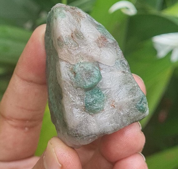 Natural Raw Emerald Chunk: Tiny Gemstone For Jewelry Making Natural Raw Emerald Chunk: Tiny Gemstone For Jewelry Making