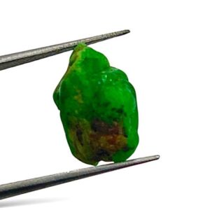 Zambian Emerald Crystal: Raw Rough Gemstone, May Birthstone, 5.50 Carat Zambian Emerald Crystal: Raw Rough Gemstone, May Birthstone, 5.50 Carat