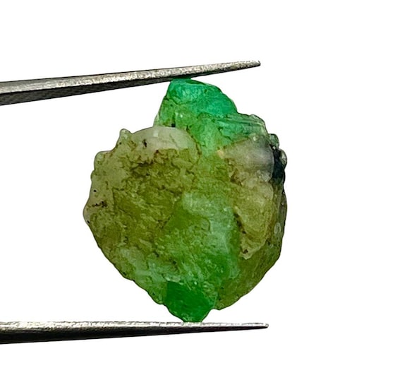 Zambian Emerald Raw Specimen: Deep Green Crystal, 13.25 Carat