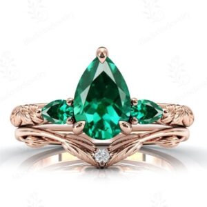 14k Gold Emerald Engagement Ring Set For Women Pear Cut Emerald Gemstone Ring Set Art Deco Emerald Leaf Design Ring Set Anniversary Ring Set
