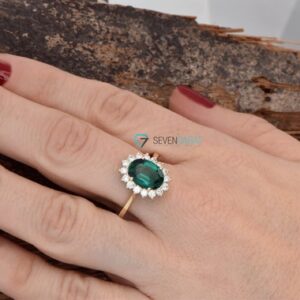 Unique Elegant Oval 2 Carat Lab Green Emerald & Diamonds Engagement Ring, Alternative Vintage Style Engagement Ring, Princess Diana Ring Unique Elegant Oval 2 Carat Lab Green Emerald & Diamonds Engagement Ring, Alternative Vintage Style Engagement Ring, Princess Diana Ring