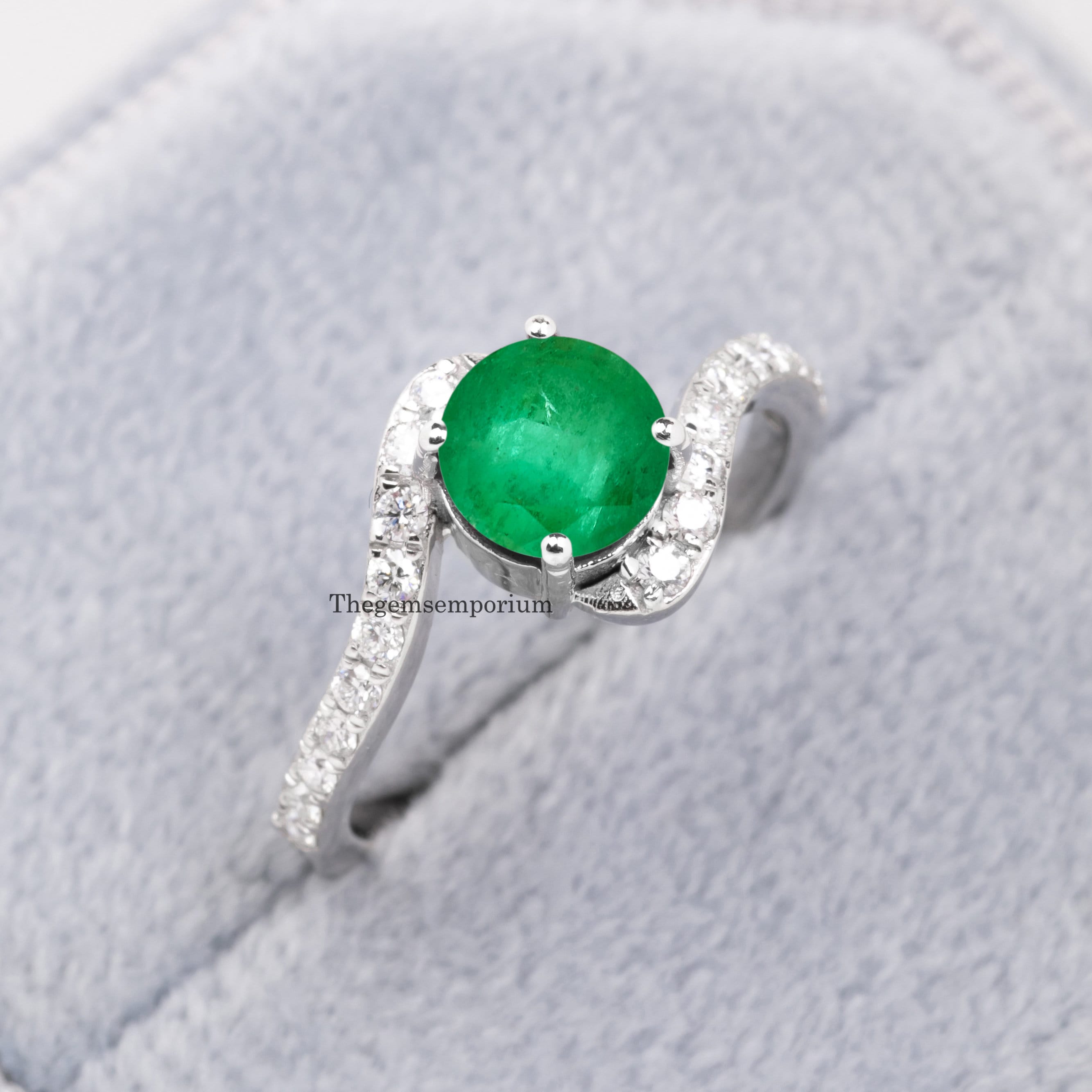 Emerald Diamond Engagement Ring, 14k Solid Gold, Bypass Ring, Round Cut Emerald, Prong Set, Green Ring, Bridal Ring Gift,unique Ring For Her