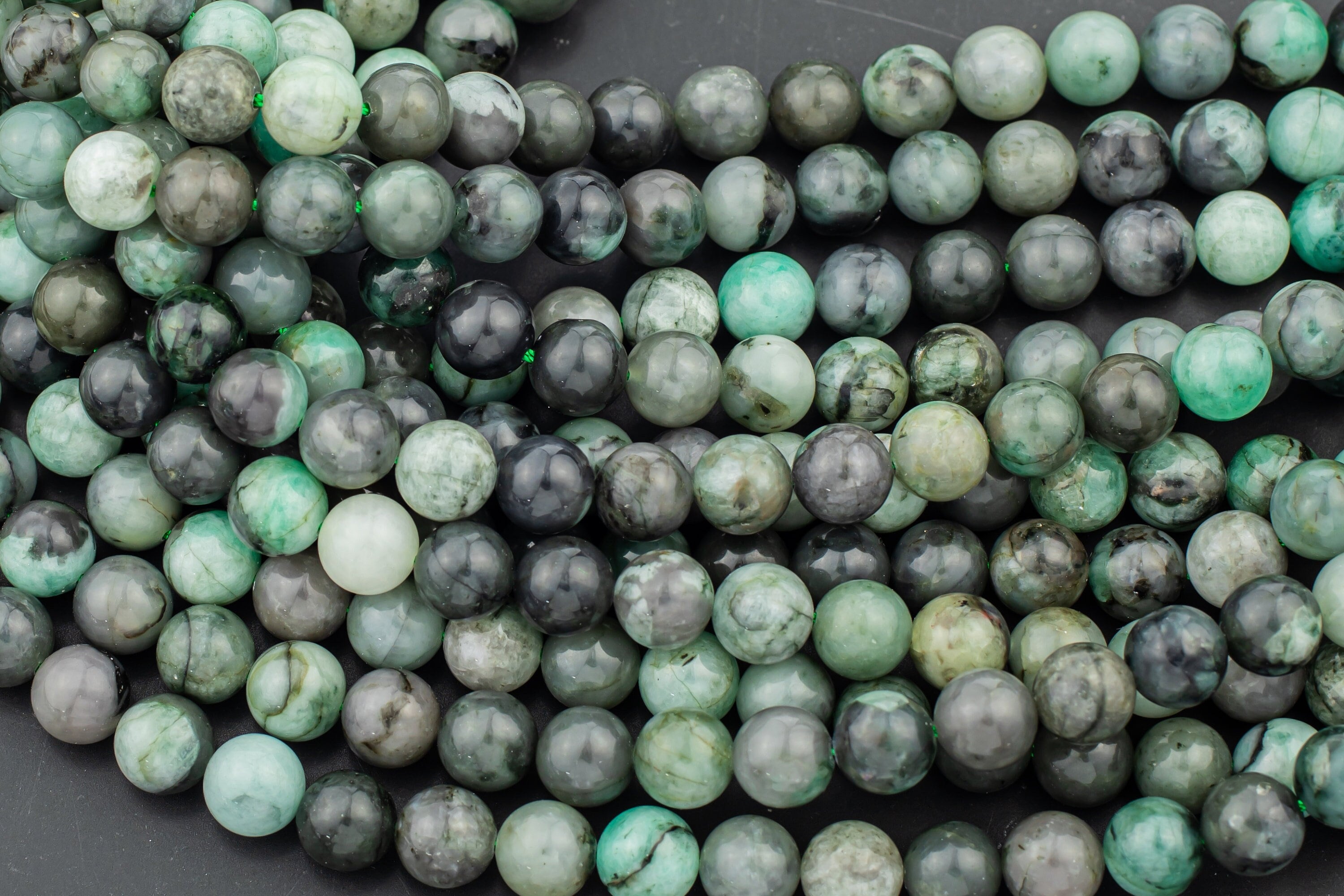 Natural Emerald Beads Round, 6mm, 8mm, 10mm- Full 15.5 Inch Strand Smooth Gemstone Beads