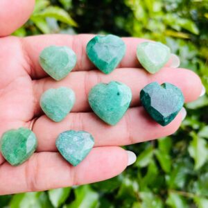 Light Green Emerald Crystal Heart: Mini Carved Gemstone (12-16mm)