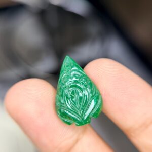 Natural Emerald Leaf Carving, Handmade Carved, Loose Gemstone, 12.30 Carat Emerald For Making Jewelry