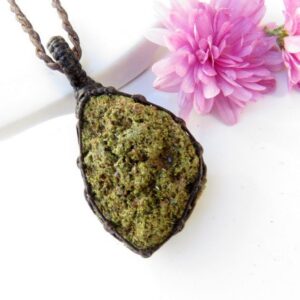 Epidote crystal healing necklace, Epidote, Green crystal, healing energy, Green Healing crystals, Free shipping, Etsy crystals, Etsy gifts