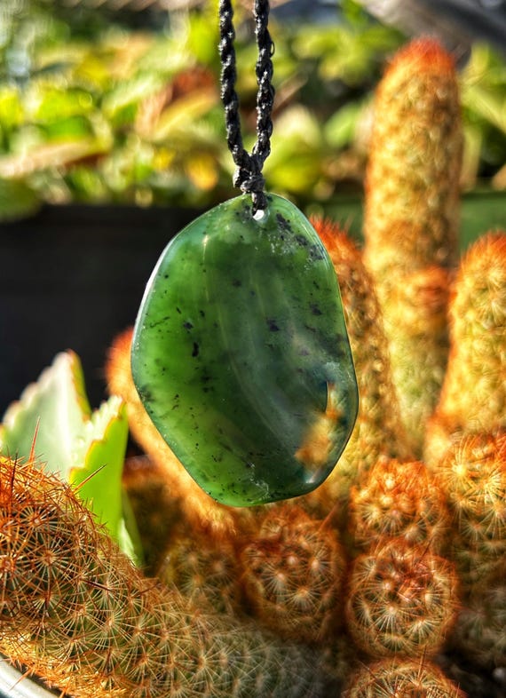 Feather River Ca Green Nephrite Jade Tumble Necklace