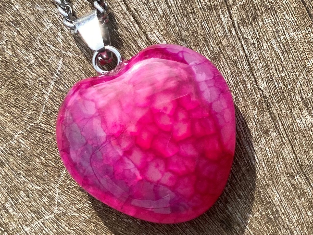 Dragons Vien Fire Agate Healing Stone Necklace! Dragons Vien Fire Agate Healing Stone Necklace!