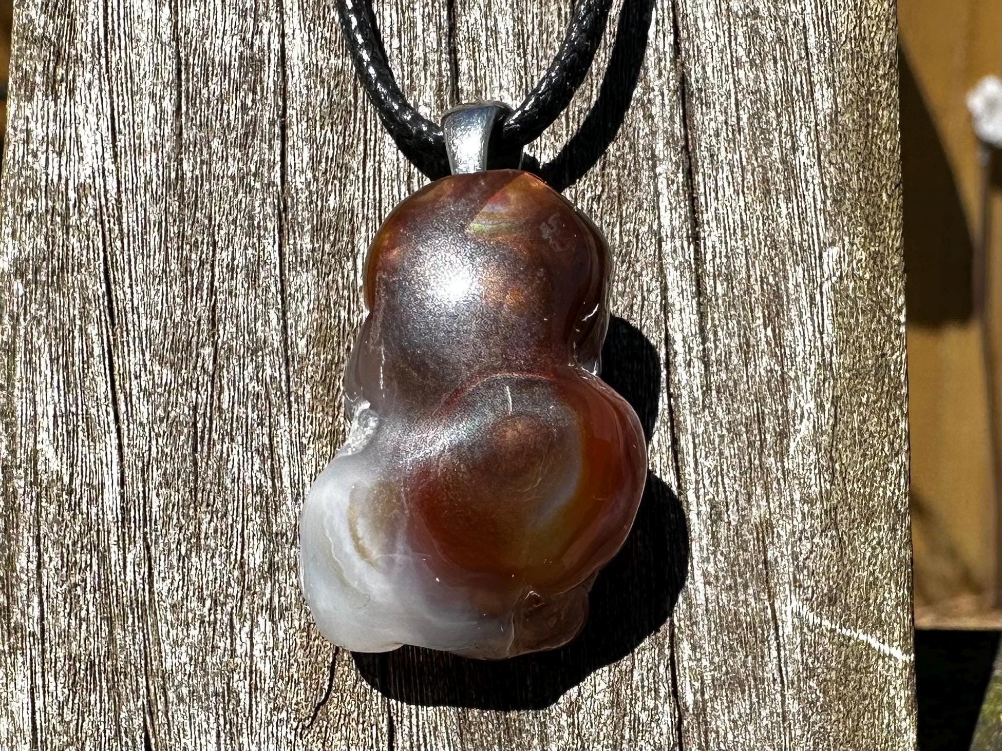 Rare Unisex Mexican Fire Agate Healing Stone Necklace!