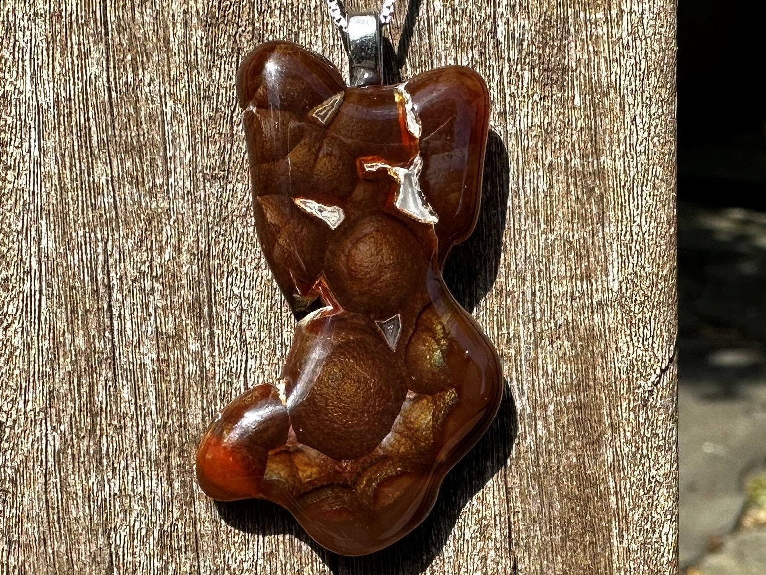 Rare Unisex Mexican Fire Agate Healing Stone Necklace With Positive Energy! Rare Unisex Mexican Fire Agate Healing Stone Necklace With Positive Energy!