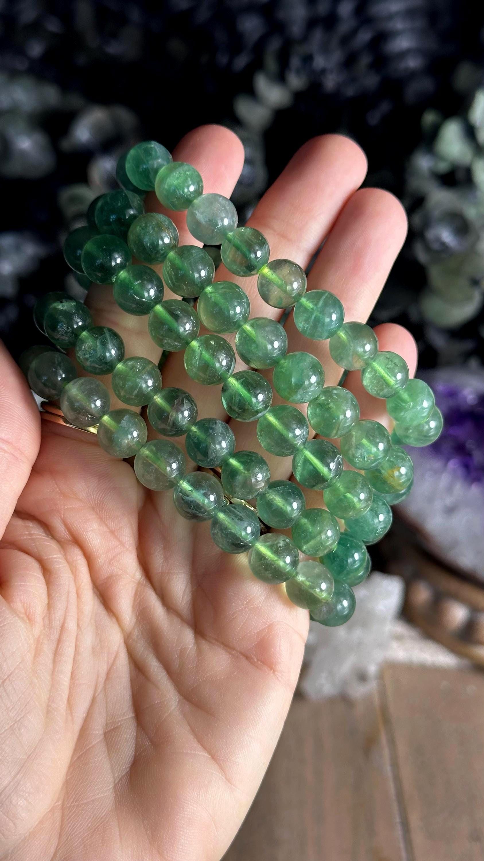 10mm Green Fluorite Crystal Bracelet: Gemstone Jewelry 10mm Green Fluorite Crystal Bracelet: Gemstone Jewelry