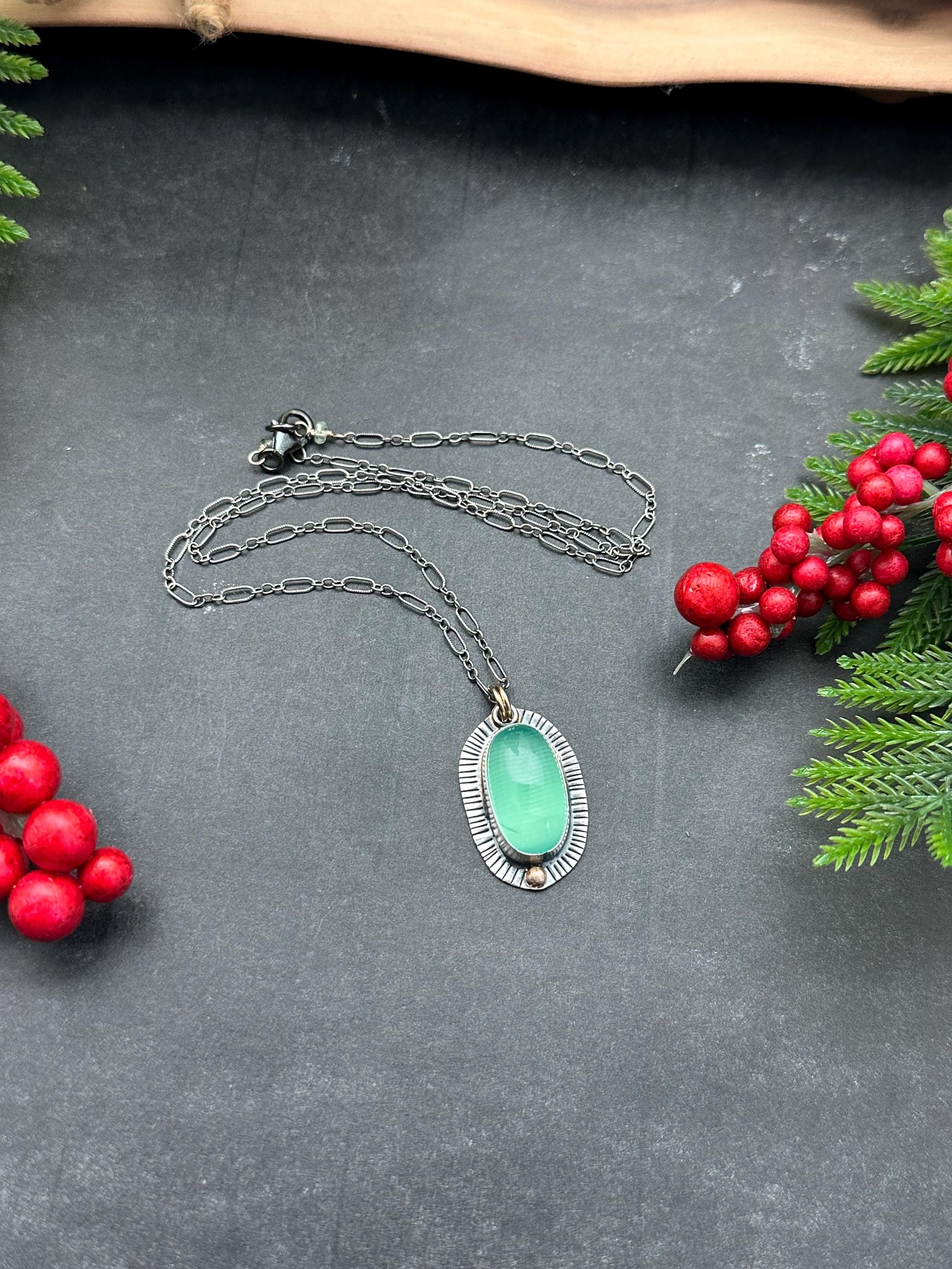 Cat’s Eye Fluorite Artisan Necklace
