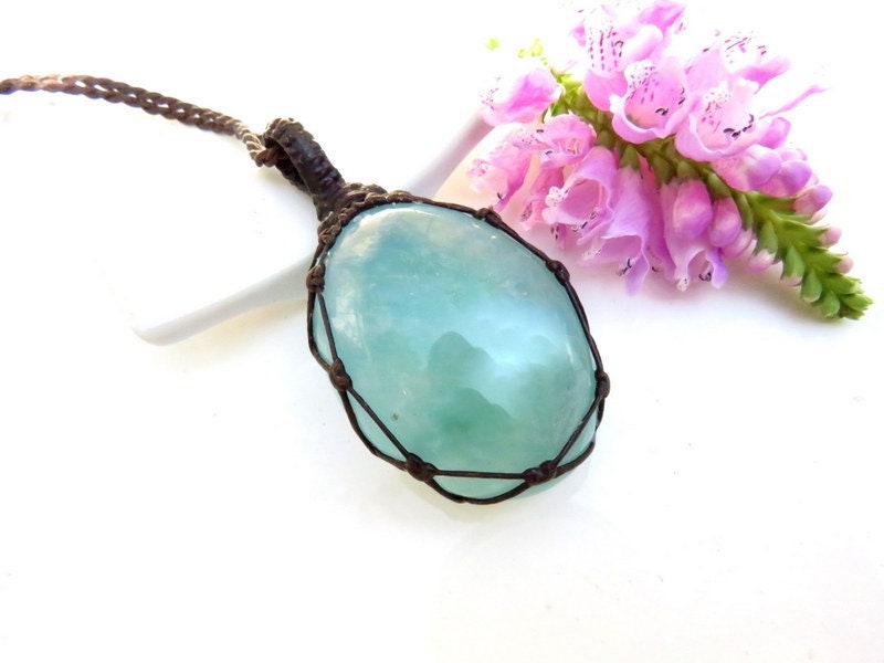 Green Fluorite Gemstone Necklace, Macrame Necklace, Green Crystal, Christmas Gift Ideas, For The Boho Beauty, Crystal Lover, Rock Collector
