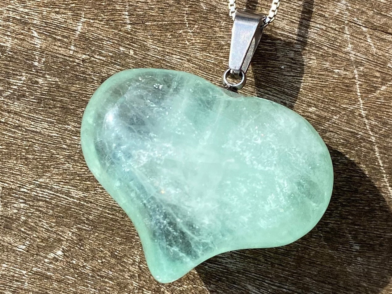 Green Fluorite Puffy Heart Healing Stone Necklace With Positive Healing Energy!