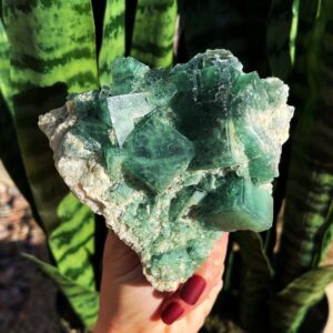 Green Fluorite cubic cluster - for discovering and fulfilling your soul purpose - fluorite crystal - cubic fluorite - healing crystal Green Fluorite cubic cluster - for discovering and fulfilling your soul purpose - fluorite crystal - cubic fluorite - healing crystal
