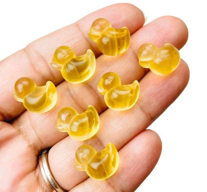 Yellow Fluorite Duck Carving: Polished Crystal Animal (xxs) Yellow Fluorite Duck Carving: Polished Crystal Animal (xxs)