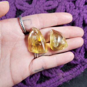 2 Yellow Fluorite Tumbled Stones Rare Crystals Uv Reactive Fluorite Inner Mongolia