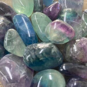 Tumbled Fluorite Stone: Polished Healing Crystal for Clarity & Focus