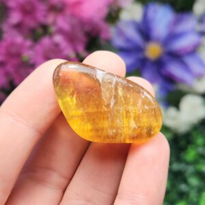 Yellow Fluorite - Fluorite Stone - Fluorite Crystal - Fluorite Specimen - Yellow Fluorite - Fluorite Crystal - Yellow Fluorite Tumbled