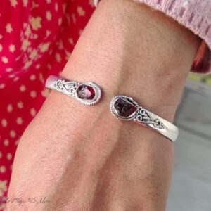 Genuine Raw Red Garnet Bangle / Handmade Sterling Silver Gemstone Boho Jewelry / Valentine Gift Items Genuine Raw Red Garnet Bangle / Handmade Sterling Silver Gemstone Boho Jewelry / Valentine Gift Items