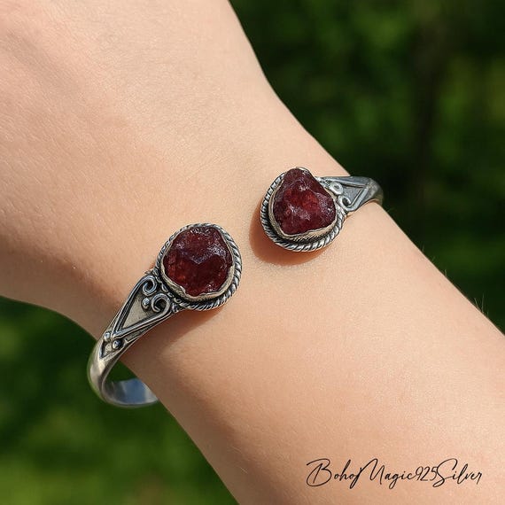 Handmade Raw Garnet Sterling Silver Bangle Bracelet Handmade Raw Garnet Sterling Silver Bangle Bracelet