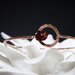 Raw Garnet Orbit Bangle | January Birthstone | 14K GF or Sterling Bracelet | Natural Crystal Chakra Unisex Jewelry Gift | Jan Bday Gift