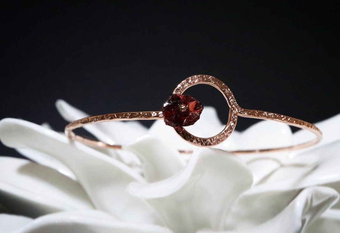 Raw Garnet Orbit Bangle | January Birthstone | 14k Gf Or Sterling Bracelet | Natural Crystal Chakra Unisex Jewelry Gift | Jan Bday Gift