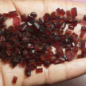 Natural Garnet Baguette Unpolished Rough Gemstone,jewelry,ring,earing,pendent,bracelets,meditation,chakra Healing,beads,carving,cabochon.