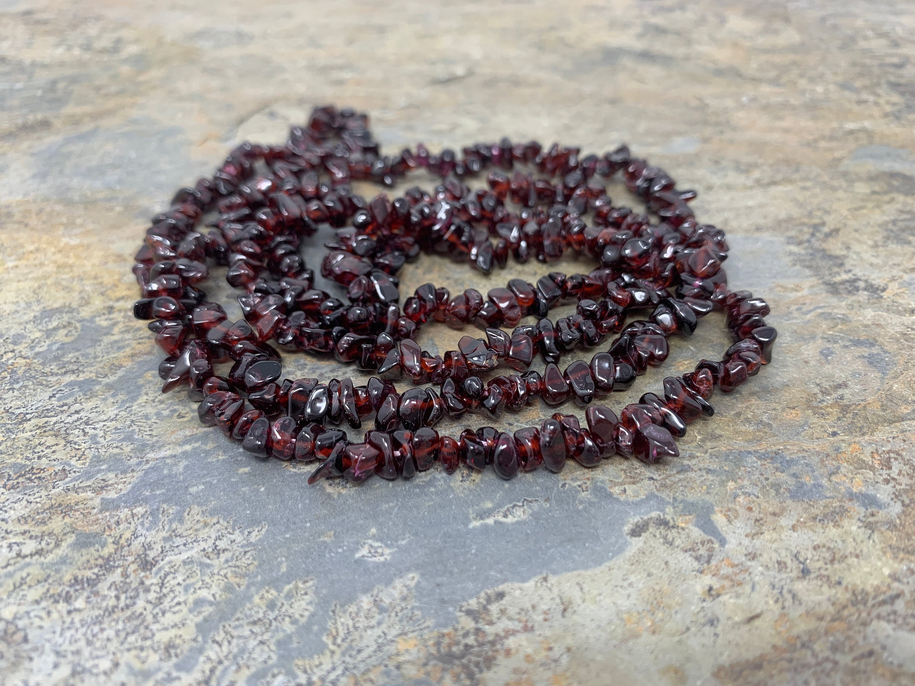 Garnet Chip Beads, 34 Inch Strand, 3 To 6mm