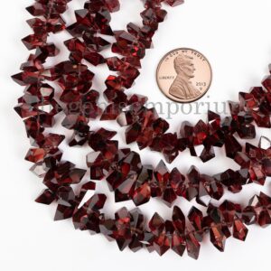 Natural Mozambique Garnet Tumble Drops, Garnet Faceted Nuggets Beads, Loose Garnet Strand, January Birthstone Gemstone, Mozambique Beads