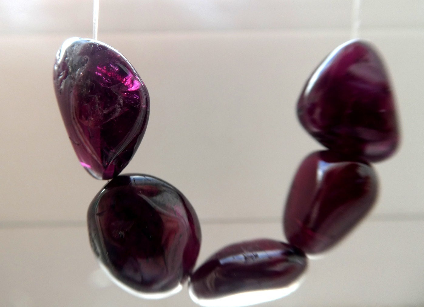 Rhodolite Garnet 14-17mm Nugget Beads-5 Pcs Natural Tumbled Gemstone-jewelry Making- Focal Craft Beads