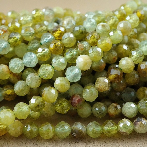 Green Garnet Beads (aa)(round)(micro)(faceted)(4mm)(15"strand)
