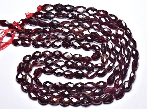 Garnet Nuggets Beads - 14 Inches - Natural Quality Garnet Faceted Briolette - Size Is 6.5x8.5 - 7x10 Mm #2543