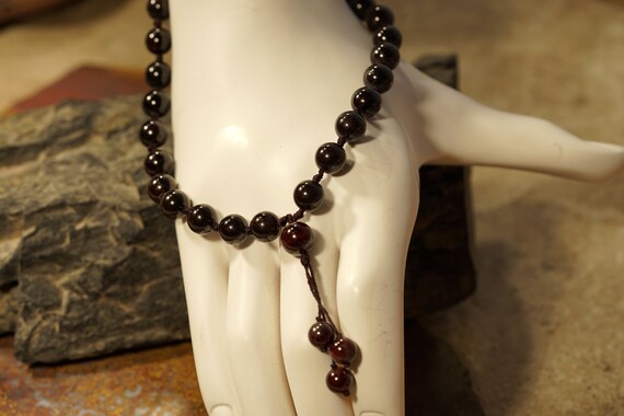 Garnet Pocket Mala • Garnet Hand Mala • 27+1 Bead Mala • 9-10mm • Garnet Worry Beads • Mini Mala • Garnet Quarter Mala • 4375