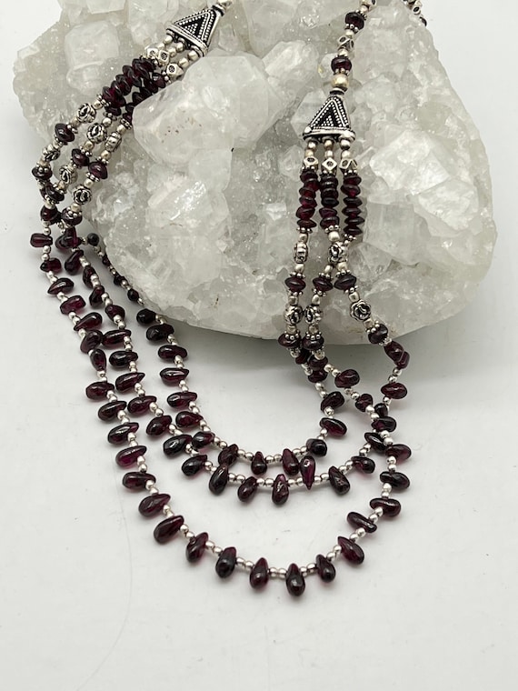 Three Strand Garnet Beaded Necklace-19-20"