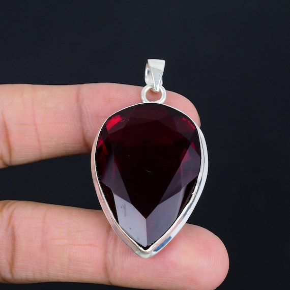 Faceted Mozambique Garnet Pendant: Handmade 925 Sterling Silver Vintage Jewelry