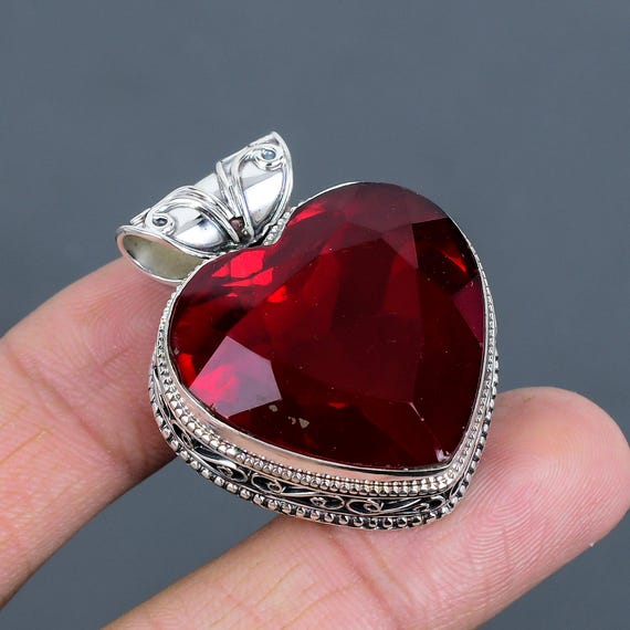 Handmade Heart Mozambique Garnet Pendant: Vintage Sterling Silver Jewelry