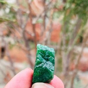 AAA+ Raw TSAVORITE GARNET Crystal _ Natural Tsavorite Grenet Roghf Gemstone Natural Raw Tsavorite Garnet Crystal For Healing 15crt