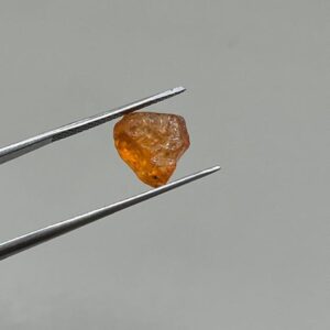 High _ Quality Fanta Garnet Raw Stones Tanzania Garnet _ Perfect For Jewelry Making & DIY Collection 10 pcs