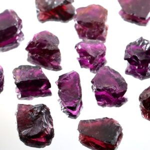 Raw Mozambique Garnet Chunk: Natural Red Crystal (8-12 Mm)